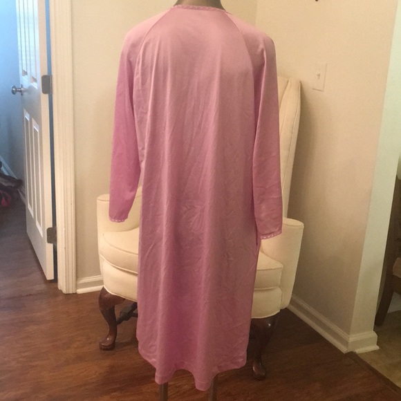 1970s Vanity Fair nylon Antron robe lilac small - Picture 6 of 6